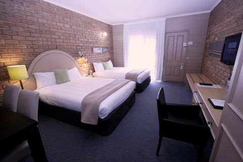 Quality Inn Colonial - Dalby Accommodation 1