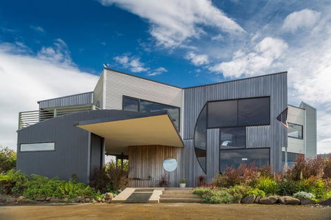 Quarry Hill Lookout - Dalby Accommodation 0