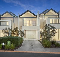 Quest Sanctuary Lakes - Dalby Accommodation
