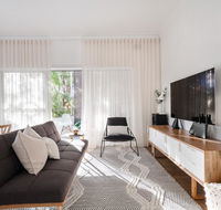 Restful Allawah Retreat near Sydney Airport - Dalby Accommodation