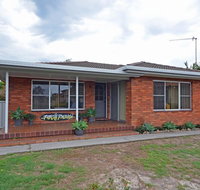 RetroRiverview - Dalby Accommodation
