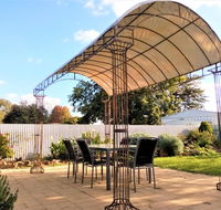 Roo Cottage Albury - Dalby Accommodation