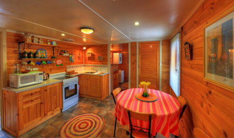 Rosebank Cottage Collection - Dalby Accommodation 0