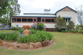 Rosebank Homestead And Farmstay with Dalby Accommodation