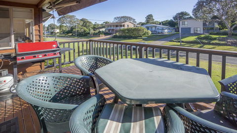 Rosemary Avenue 48 Bawley Point - Dalby Accommodation 0