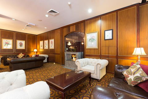 Royal On The Park - Dalby Accommodation 2