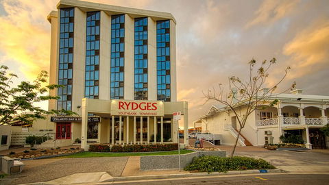 Rydges Southbank Townsville - Dalby Accommodation 0
