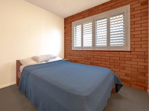 San Clemente U1/ 24 Orvieto Terrace, - Dalby Accommodation 1