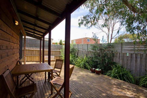 Sandhurst Escape 2-17 - Dalby Accommodation 3