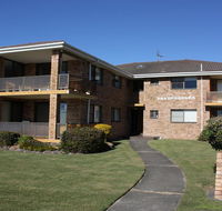 Sandpebbles 1 - Pebbly Beach - Dalby Accommodation