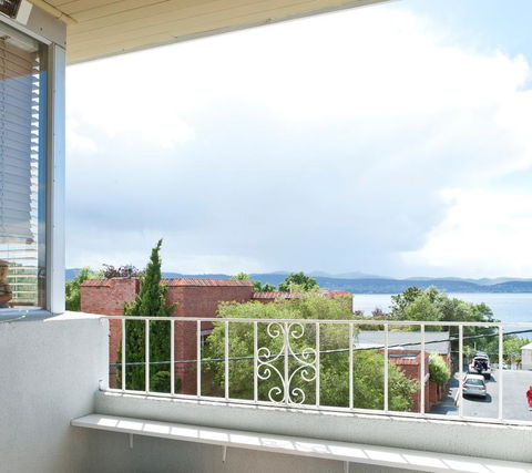 Scarlett's By Salamanca - Dalby Accommodation 0