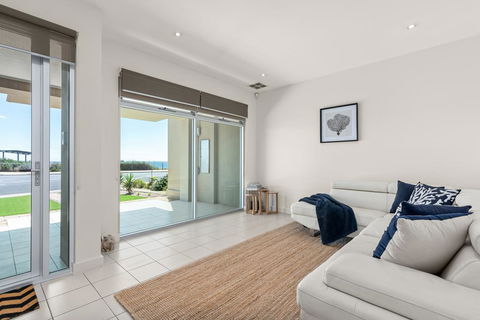 Sea Star Aldinga Beach - Dalby Accommodation 0