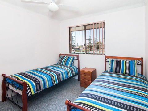 Seabreeze 5 Opposite Bowling Club - Dalby Accommodation 1