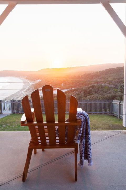 Seal Rocks Lighthouse Cottages - Dalby Accommodation 3