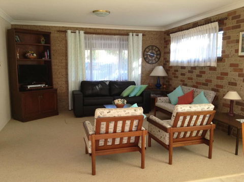 Seascape At Mollymook - Dalby Accommodation 2