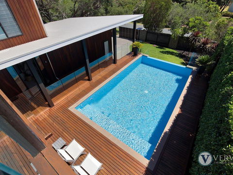 Seaview - Stunning Bay Views! - Dalby Accommodation 3
