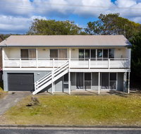 Seaview Getaway - Dalby Accommodation