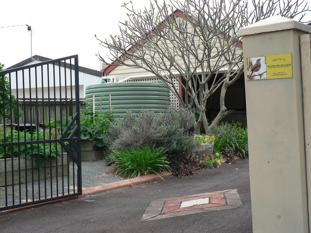 Thorneside QLD Dalby Accommodation