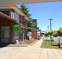 Shamrock Hotel Motel Balranald - Dalby Accommodation