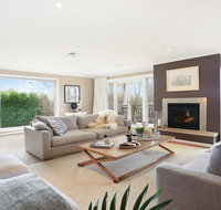 Shepherd's Lea - the best of town and country - Dalby Accommodation