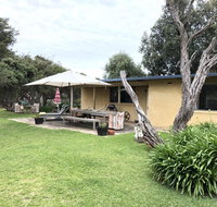 ShipleyPortsea walk to back beach - Dalby Accommodation