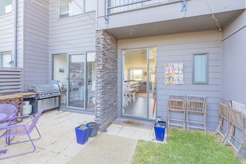 Shore To Relax - Family Or Corporate Bookings Only - Dalby Accommodation 2