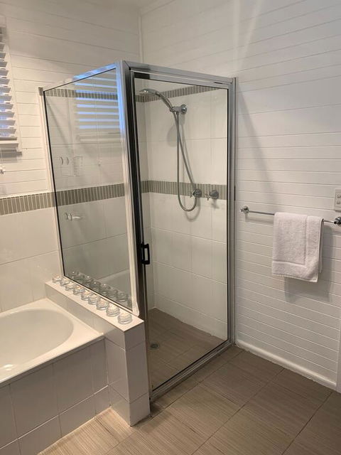 Short Stays Gippsland (Newborough) - Dalby Accommodation 2