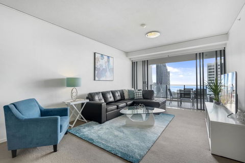 Sierra Grand Broadbeach - GCLR - Dalby Accommodation 1