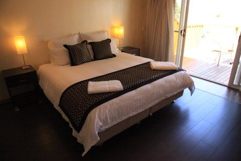 Siesta Villa - Dalby Accommodation 1