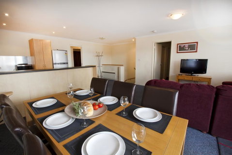Silvertrees 2 - Dalby Accommodation 1