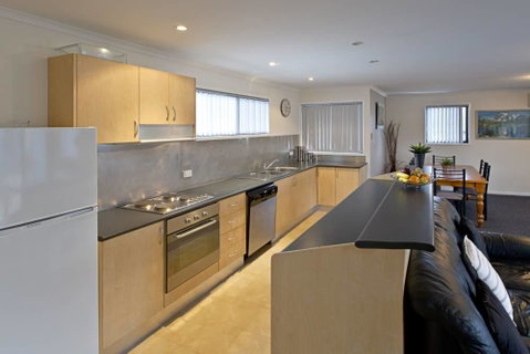 Silvertrees 2 - Dalby Accommodation 2
