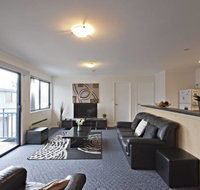 Silvertrees 2 - Dalby Accommodation