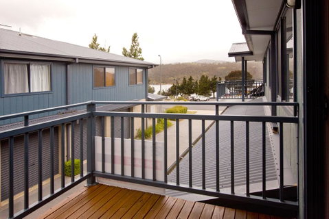 Silvertrees 4 - McLure Circuit, Jindabyne - Dalby Accommodation 1