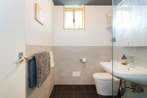 Simply Central - Fremantle CBD - Dalby Accommodation 1