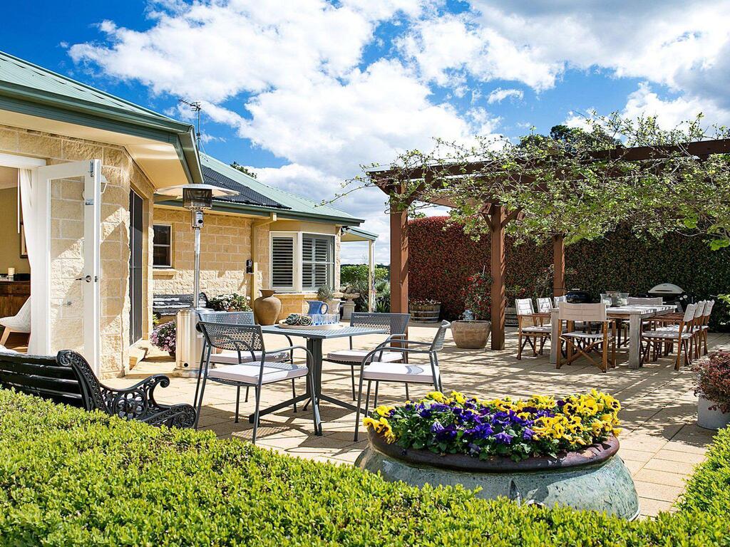 Broadway NSW Dalby Accommodation