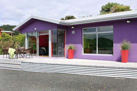 Sisters Beach Retreat - Dalby Accommodation 0