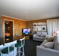Snowy Saga 1 - Jindabyne - Dalby Accommodation