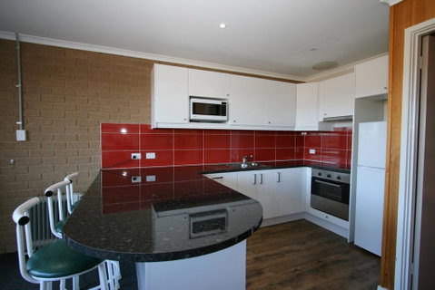 Snowy Saga 1 - Jindabyne - Dalby Accommodation 1
