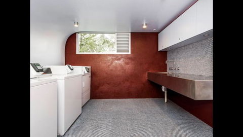 Soho Chic Apartment - Dalby Accommodation 1