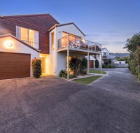 Sound Of The Sea - Dalby Accommodation