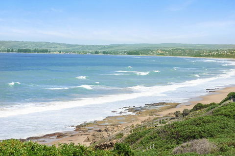 South Seas Beachfront Apartments - Dalby Accommodation 0