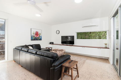 Southern Grampians Cottages - Dalby Accommodation 3