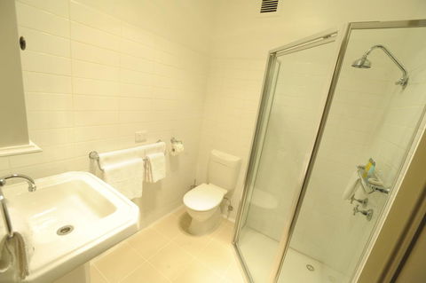 Sovereign Hill Hotel - Dalby Accommodation 3