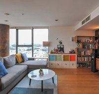 Spacious 2 Bedroom Flat In Wolli Creek - Dalby Accommodation