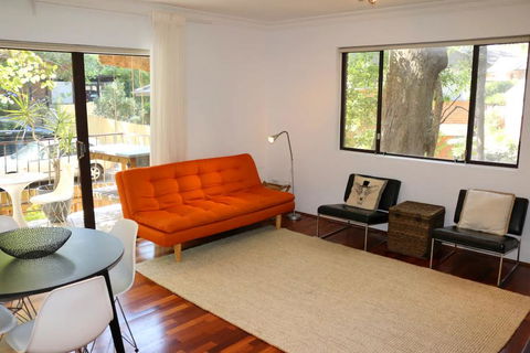 Spacious Apartment In Lane Cove Near CBD - Dalby Accommodation 0