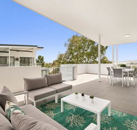Spacious apartment with generous entertaining - Dalby Accommodation