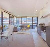 Spacious Docklands 2 Bedroom 2 Bathroom Apartment - Dalby Accommodation