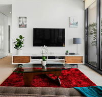 Spacious luxury 3Br Top Location  WiFi Gym Pool - Dalby Accommodation