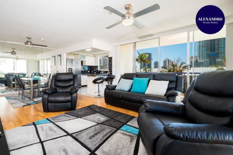 SPACIOUS RESORT STYLE APARTMENT And PARKING INC - Dalby Accommodation 0