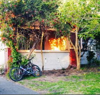 St Kilda East backpackers' hostel - Dalby Accommodation
